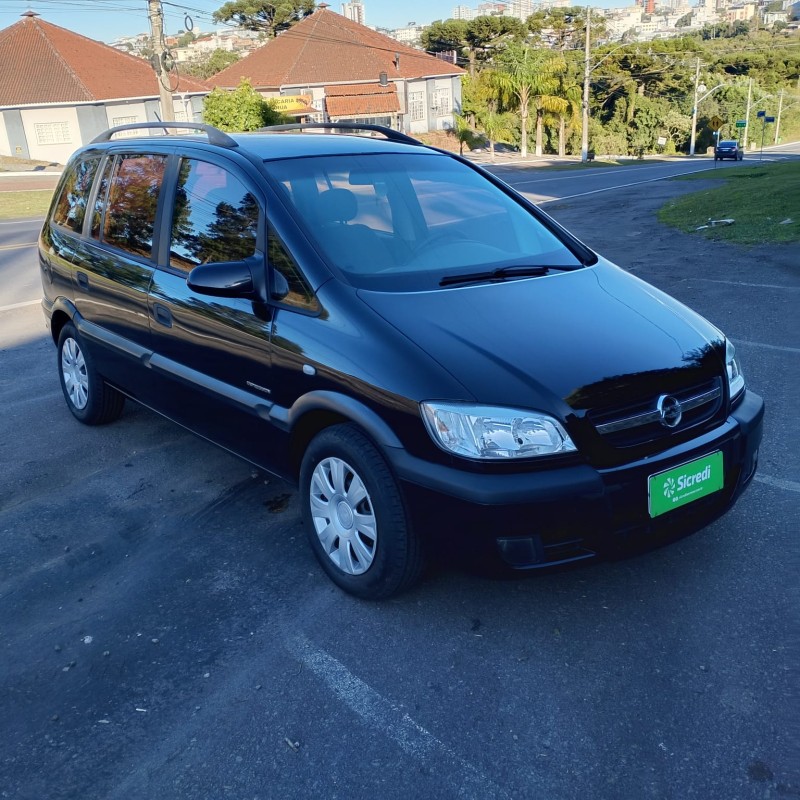 ZAFIRA 2.0 MPFI COMFORT 8V FLEX 4P AUTOMATICO - 2009 - FARROUPILHA