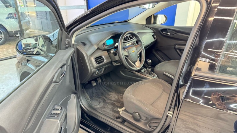 ONIX 1.4 MPFI LTZ 8V FLEX 4P MANUAL - 2014 - LAJEADO