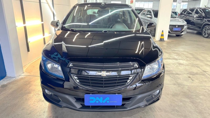 ONIX 1.4 MPFI LTZ 8V FLEX 4P MANUAL - 2014 - LAJEADO