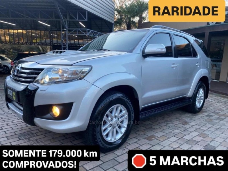 HILUX SW4 3.0 SRV 4X4 16V TURBO INTERCOOLER DIESEL 4P AUTOMÁTICO