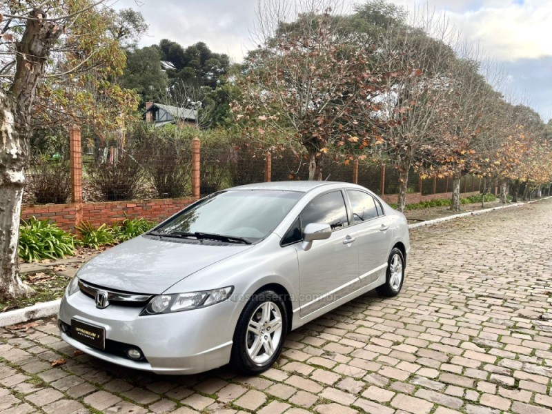 CIVIC 1.8 EXS 16V GASOLINA 4P AUTOMÁTICO - 2008 - BENTO GONçALVES