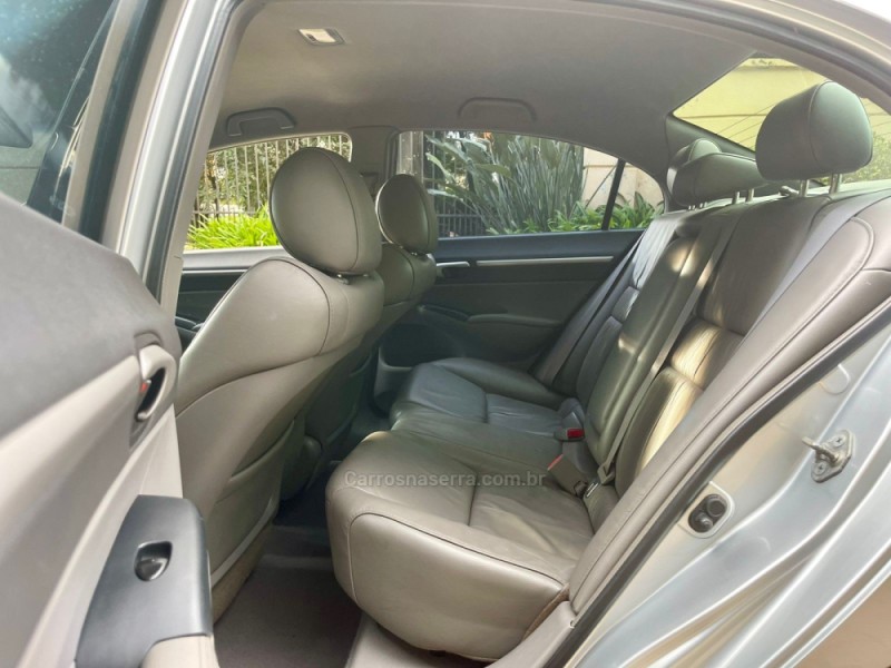CIVIC 1.8 EXS 16V GASOLINA 4P AUTOMÁTICO - 2008 - BENTO GONçALVES