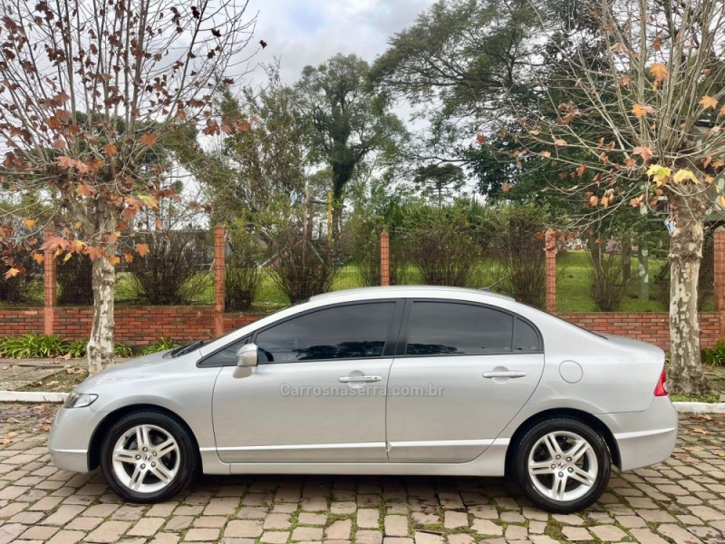 CIVIC 1.8 EXS 16V GASOLINA 4P AUTOMÁTICO - 2008 - BENTO GONçALVES