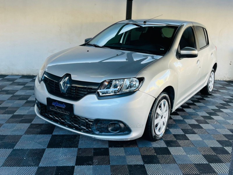 SANDERO 1.0 EXPRESSION 16V FLEX 4P MANUAL - 2017 - NOVO HAMBURGO