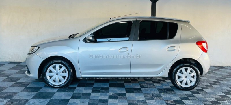 SANDERO 1.0 EXPRESSION 16V FLEX 4P MANUAL - 2017 - NOVO HAMBURGO