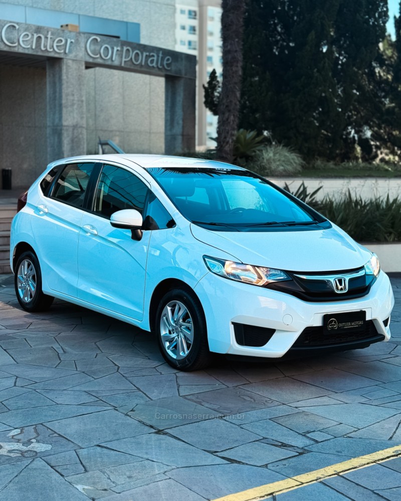 FIT 1.4 LX 8V GASOLINA 4P AUTOMÁTICO - 2017 - NOVO HAMBURGO