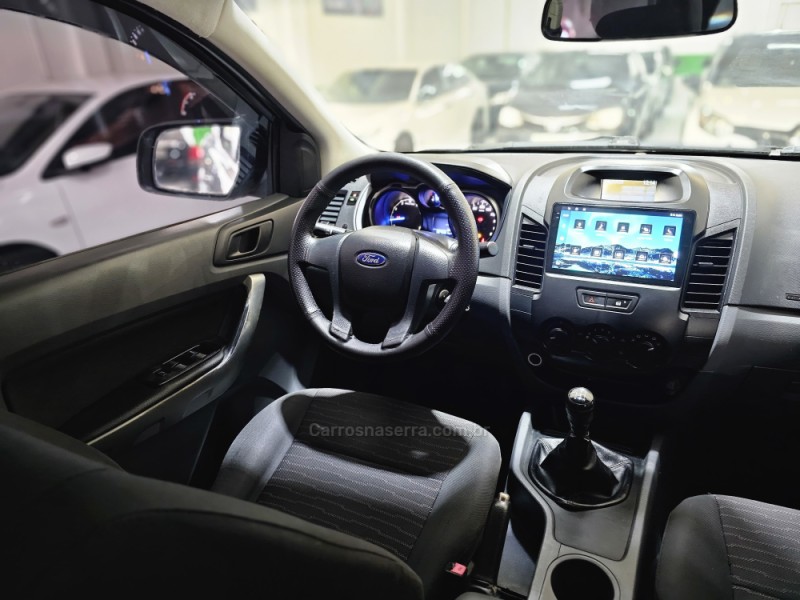 RANGER 2.5 XLS 4X2 CD 16V FLEX 4P MANUAL - 2013 - SAPUCAIA DO SUL