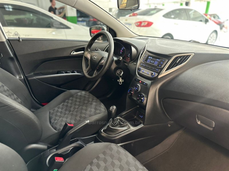 HB20 1.6 COMFORT PLUS 16V FLEX 4P MANUAL - 2016 - SAPUCAIA DO SUL