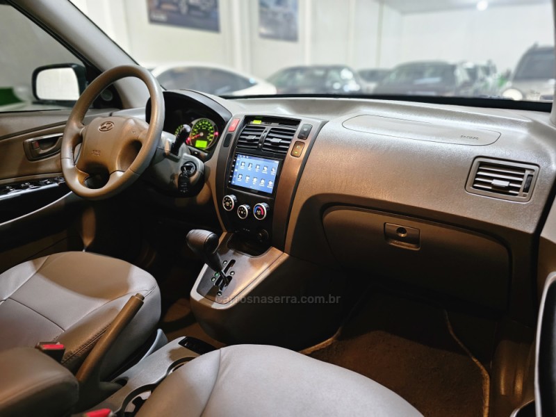 TUCSON 2.0 MPFI GLS 16V 143CV 2WD GASOLINA 4P AUTOMÁTICO - 2010 - SAPUCAIA DO SUL