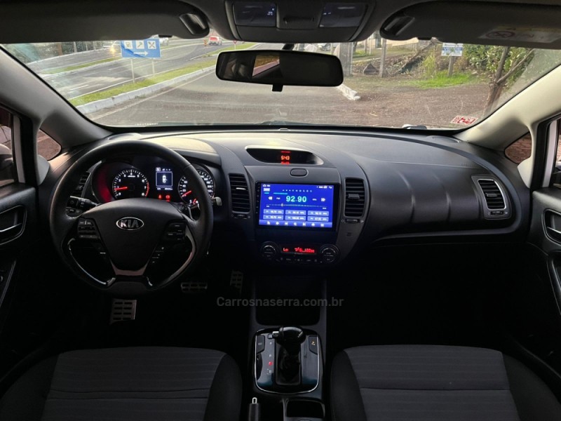 CERATO 1.6 16V SX4 GASOLINA 4P AUTOMÁTICO - 2019 - DOIS IRMãOS