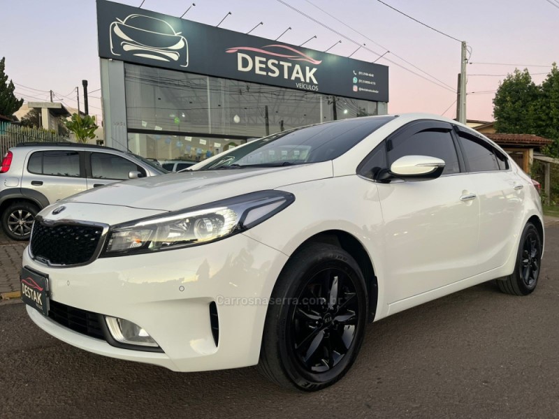 CERATO 1.6 16V SX4 GASOLINA 4P AUTOMÁTICO - 2019 - DOIS IRMãOS