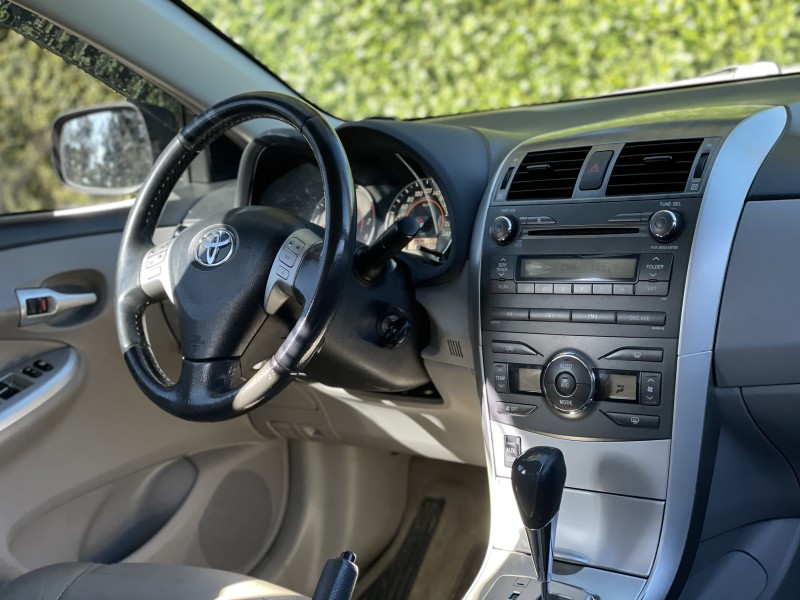 COROLLA 2.0 XEI 16V FLEX 4P AUTOMÁTICO - 2012 - FARROUPILHA