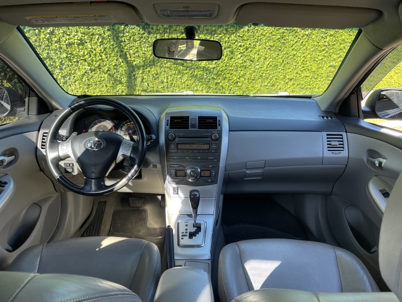 COROLLA 2.0 XEI 16V FLEX 4P AUTOMÁTICO - 2012 - FARROUPILHA
