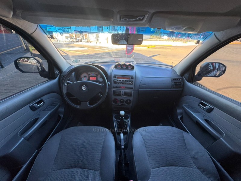 STRADA 1.8 MPI ADVENTURE LOCKER CE 16V FLEX 2P MANUAL - 2011 - TAPEJARA