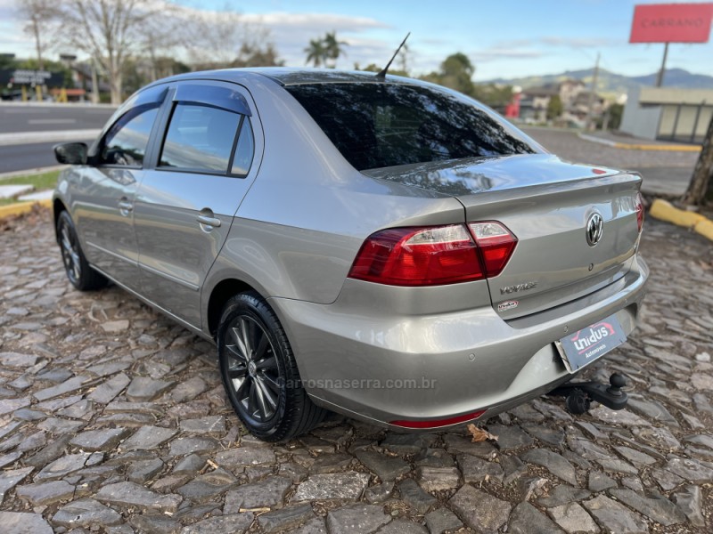 VOYAGE 1.6 MI COMFORTLINE 8V FLEX 4P MANUAL - 2014 - DOIS IRMãOS