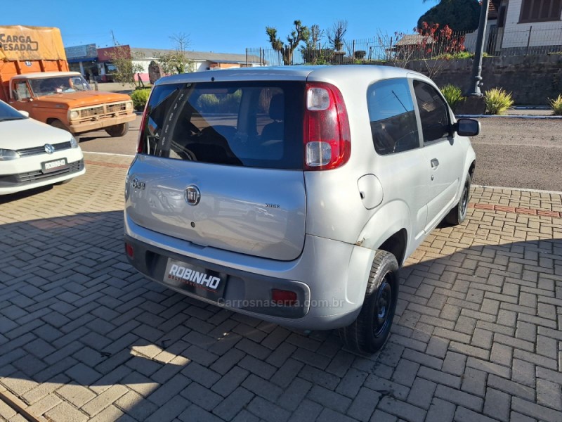 UNO 1.0 EVO VIVACE 8V FLEX 4P MANUAL - 2013 - CAMBARá DO SUL