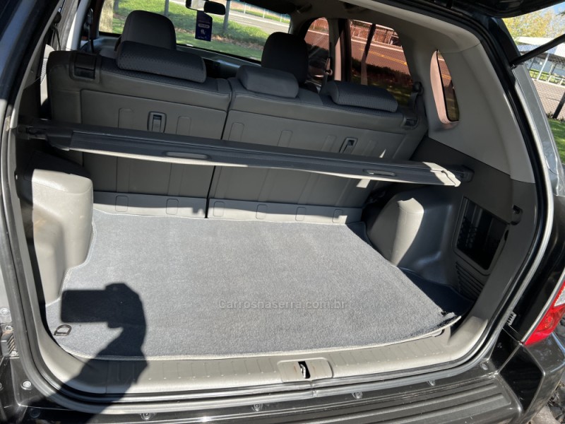 TUCSON 2.0 MPFI GL 16V 142CV 2WD GASOLINA 4P MANUAL - 2011 - DOIS IRMãOS
