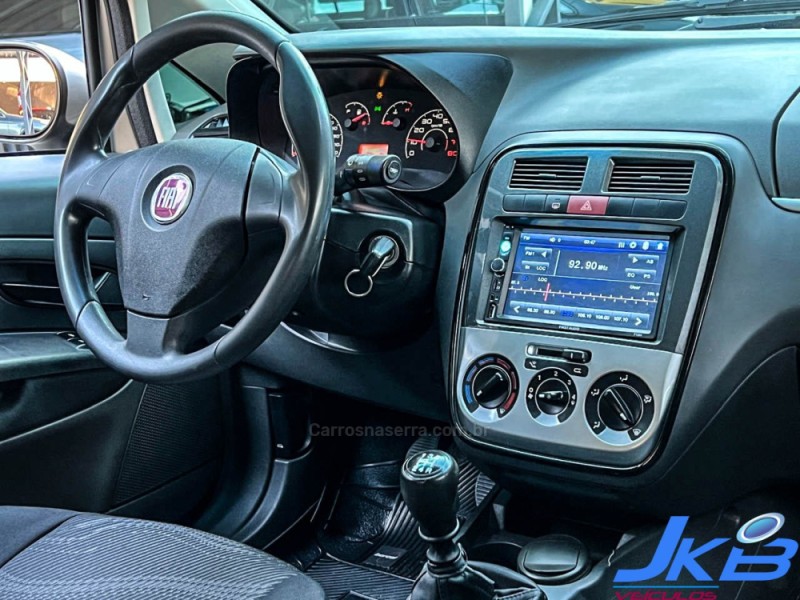 PUNTO 1.4 ATTRACTIVE 8V FLEX 4P MANUAL - 2012 - NOVO HAMBURGO