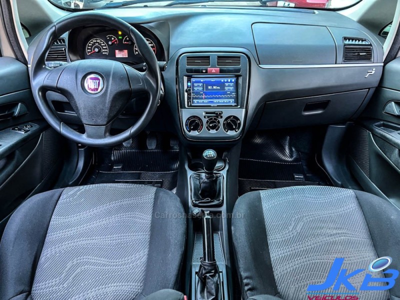 PUNTO 1.4 ATTRACTIVE 8V FLEX 4P MANUAL - 2012 - NOVO HAMBURGO
