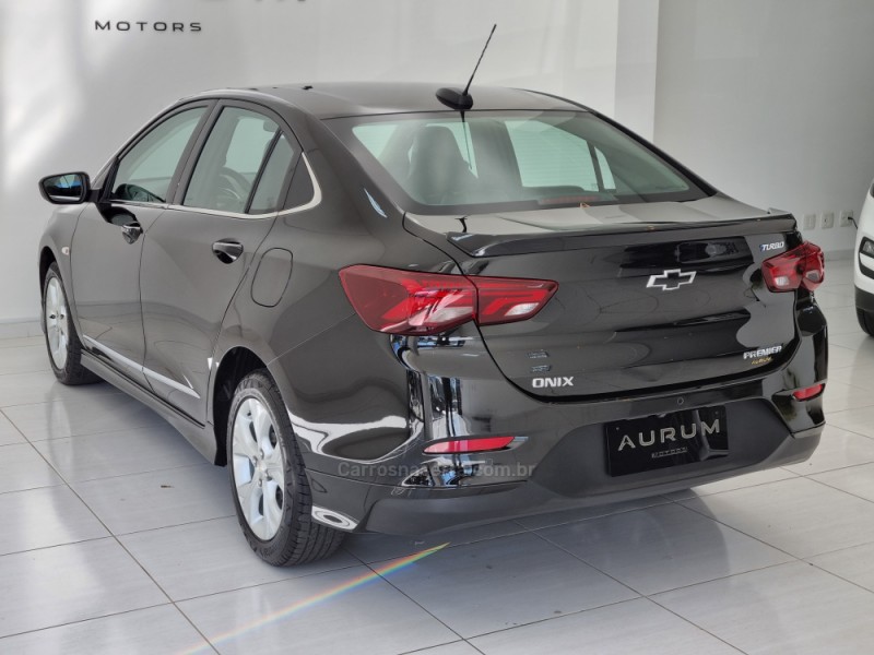 ONIX 1.0	PREMIER II PLUS 12V TURBO FLEX 4P AUTOMÁTICO - 2020 - CAXIAS DO SUL