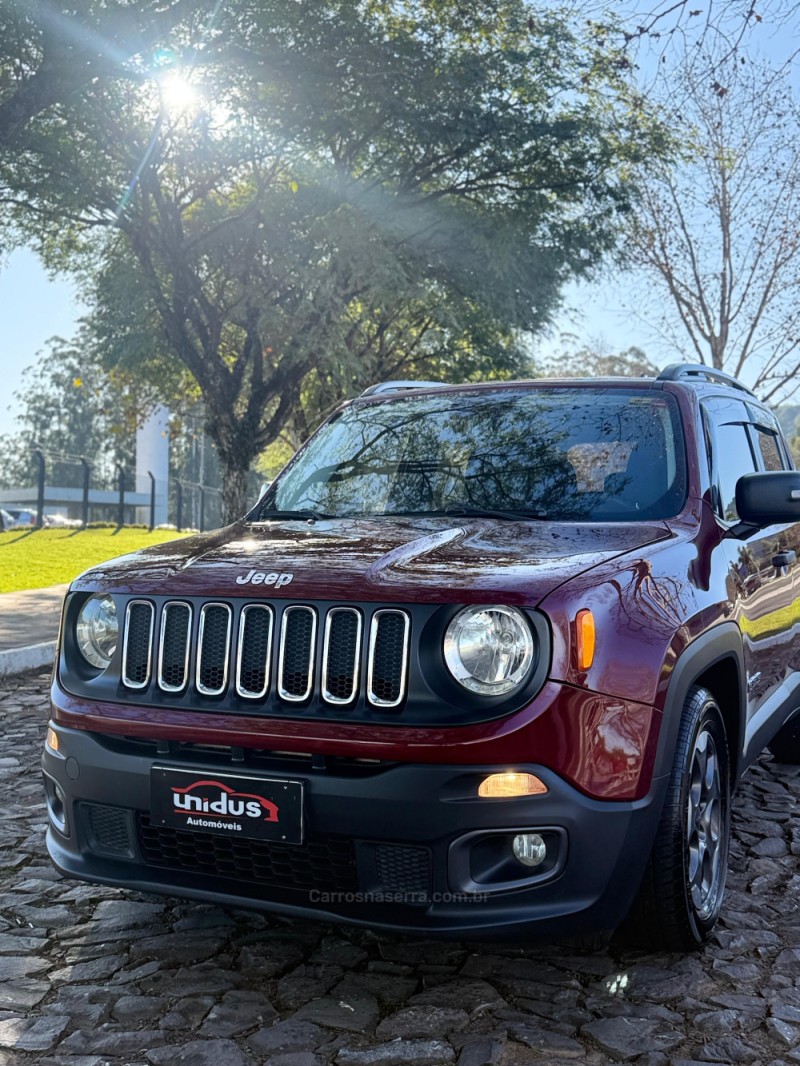 RENEGADE 1.8 16V FLEX SPORT 4P AUTOMÁTICO - 2017 - DOIS IRMãOS