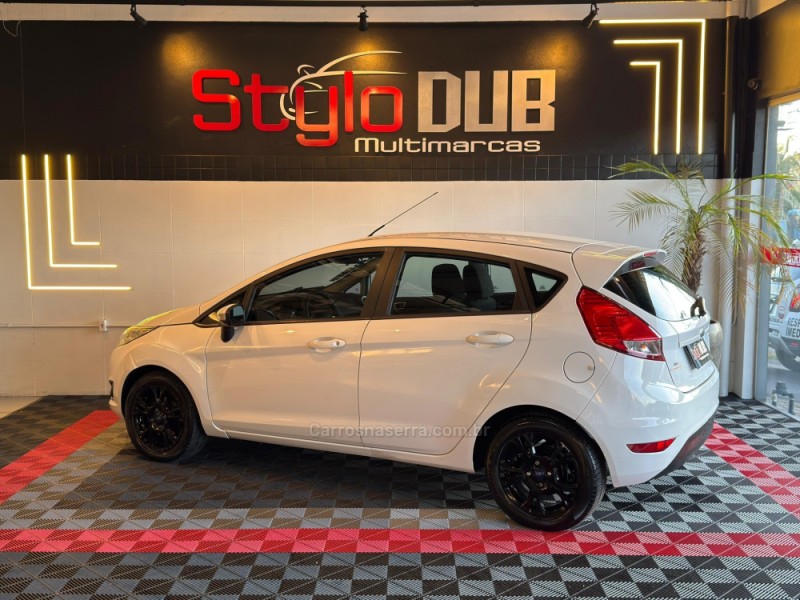 FIESTA 1.6 SE HATCH 16V FLEX 4P AUTOMÁTICO - 2014 - ESTâNCIA VELHA