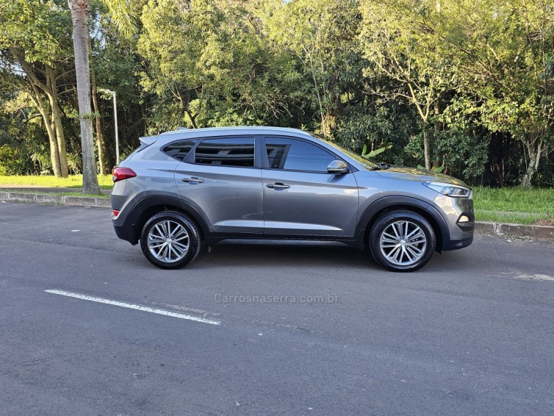 TUCSON 1.6 GL TURBO 16V 4P AUTOMÁTICA - 2018 - CAMPO BOM