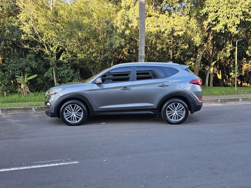 TUCSON 1.6 GL TURBO 16V 4P AUTOMÁTICA - 2018 - CAMPO BOM