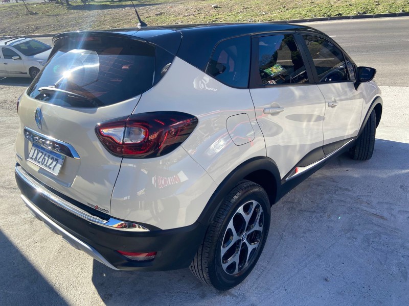 CAPTUR 1.6 16V FLEX INTENSE AUTOMÁTICO - 2018 - CAXIAS DO SUL