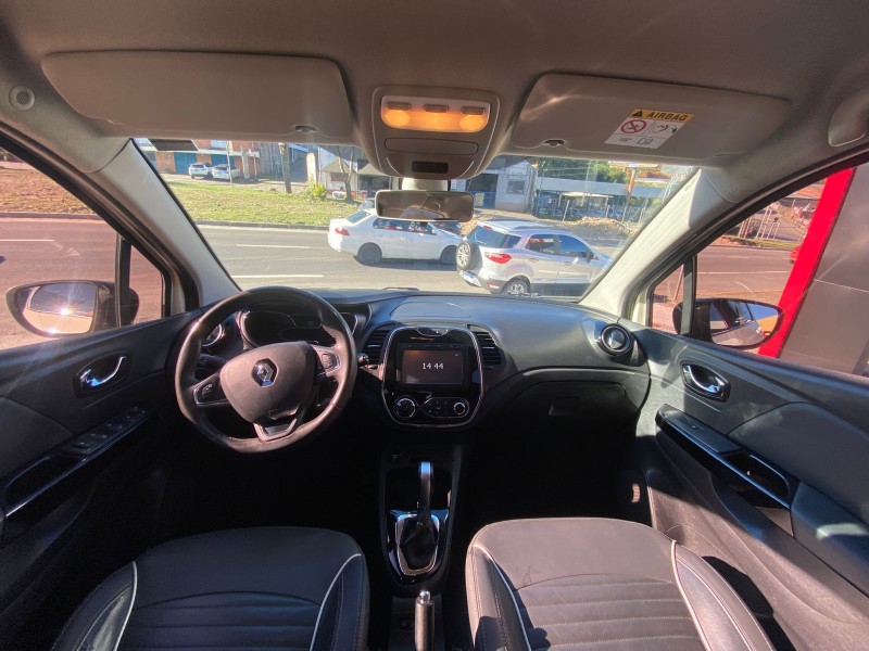 CAPTUR 1.6 16V FLEX INTENSE AUTOMÁTICO - 2018 - CAXIAS DO SUL