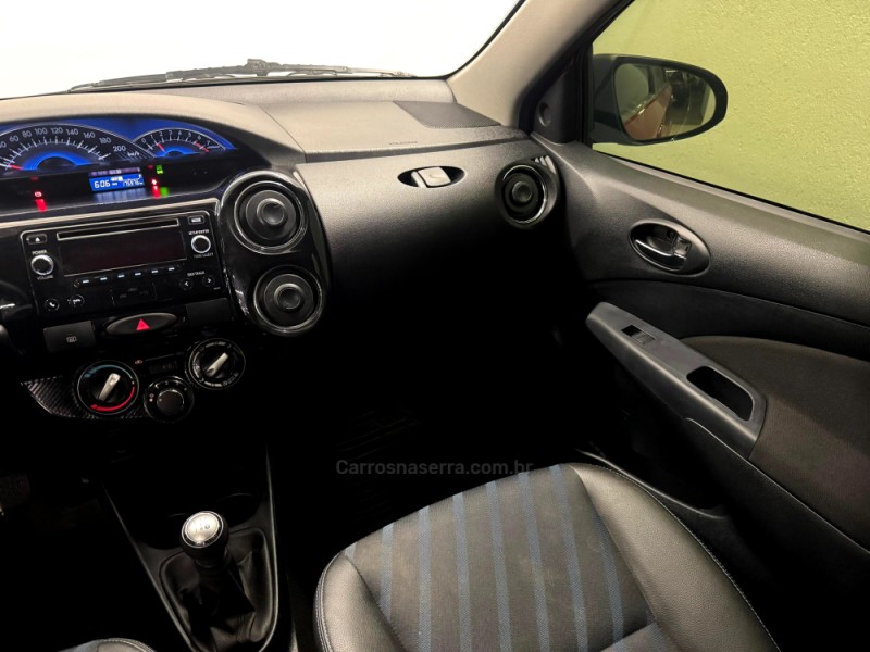 ETIOS 1.5 XS 16V FLEX 4P MANUAL - 2016 - CASCA