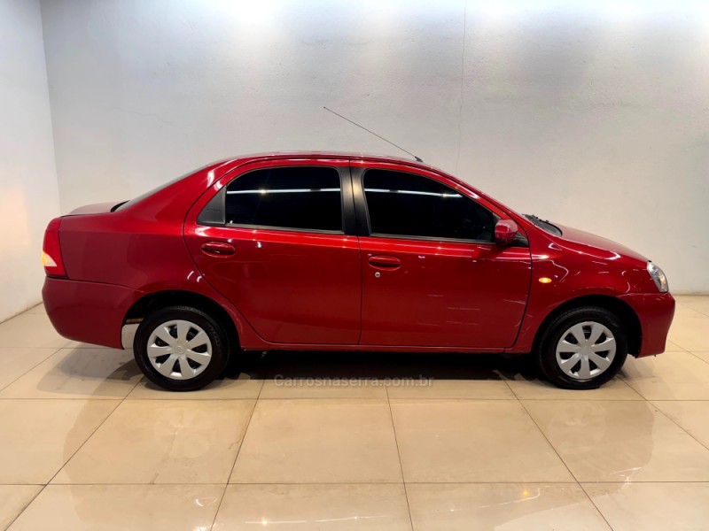 ETIOS 1.5 XS 16V FLEX 4P MANUAL - 2016 - CASCA