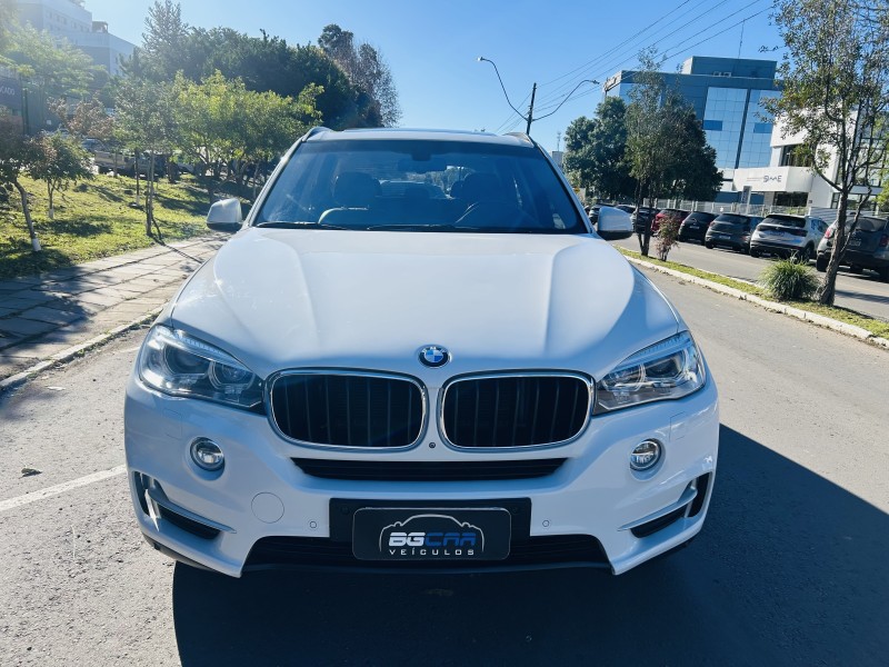 X5 3.0 FULL 4X4 35I 6 CILINDROS 24V DIESEL 4P AUTOMÁTICO - 2015 - BENTO GONçALVES