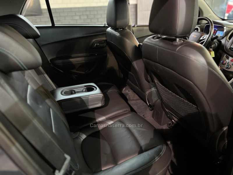TRACKER 1.8 MPFI LTZ 4X2 16V FLEX 4P AUTOMÁTICO - 2015 - CAXIAS DO SUL
