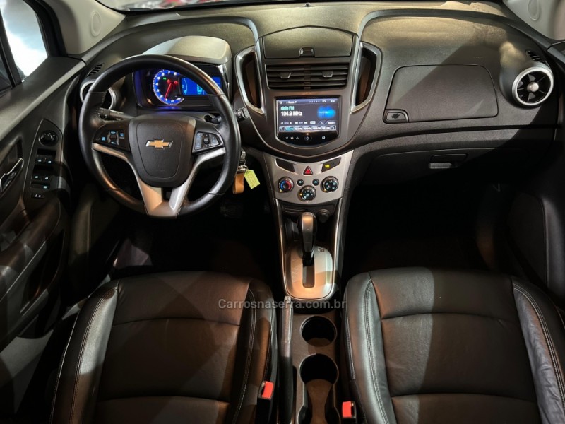 TRACKER 1.8 MPFI LTZ 4X2 16V FLEX 4P AUTOMÁTICO - 2015 - CAXIAS DO SUL