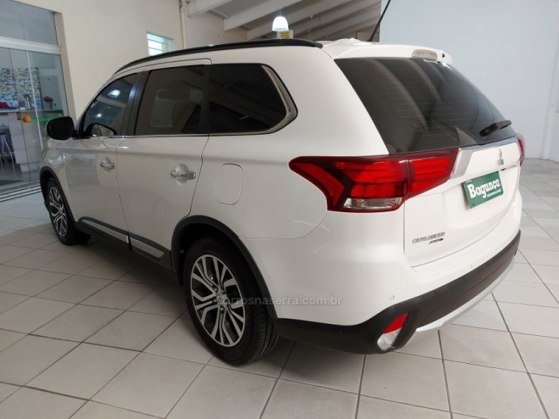 OUTLANDER 2.2 4X4 16V DIESEL 4P AUTOMÁTICO - 2016 - NOVO HAMBURGO