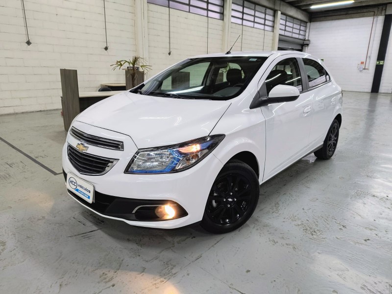 ONIX 1.4 MPFI LTZ 8V FLEX 4P MANUAL - 2014 - CAXIAS DO SUL