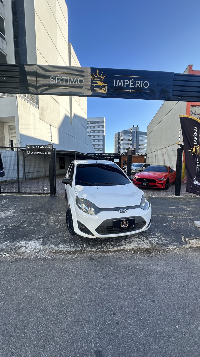 FIESTA 1.0 MPI 8V GASOLINA 4P MANUAL - 2011 - CAXIAS DO SUL