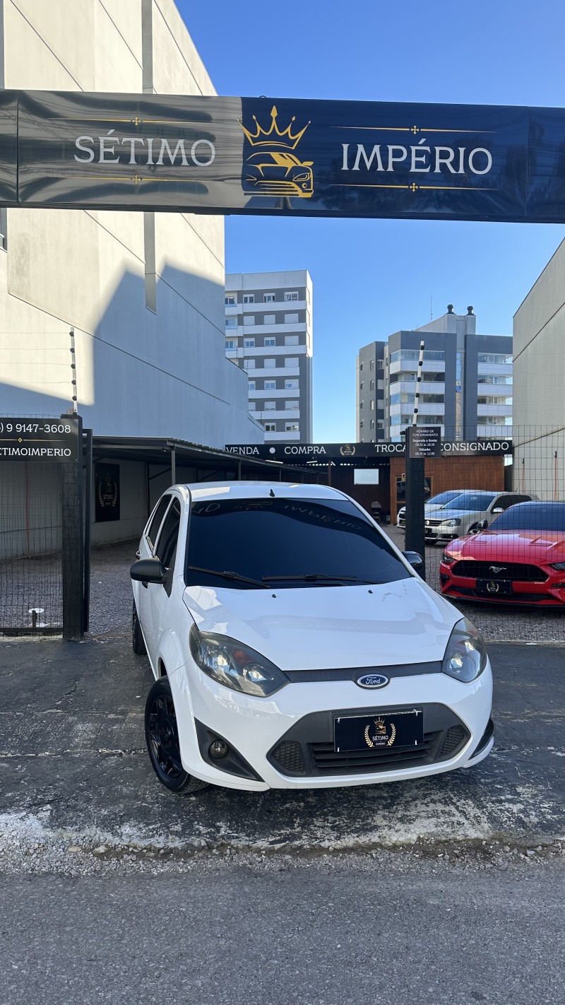 FIESTA 1.0 MPI 8V GASOLINA 4P MANUAL - 2011 - CAXIAS DO SUL