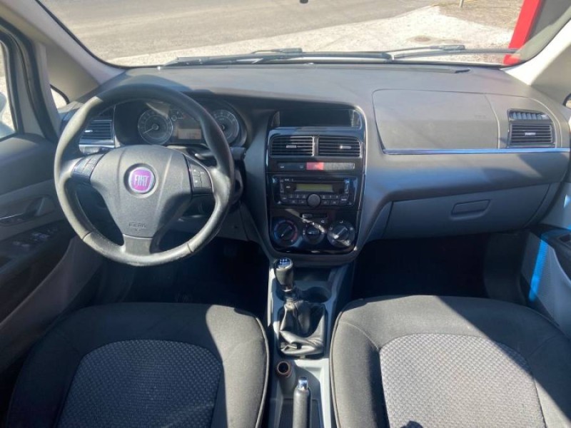 LINEA 1.8 LX 16V FLEX 4P MANUAL - 2011 - CAXIAS DO SUL