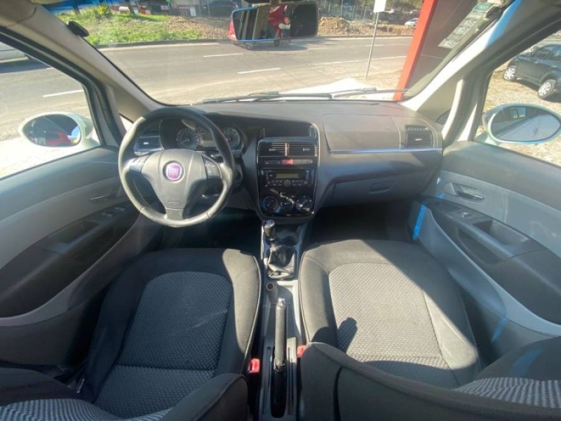 LINEA 1.8 LX 16V FLEX 4P MANUAL - 2011 - CAXIAS DO SUL
