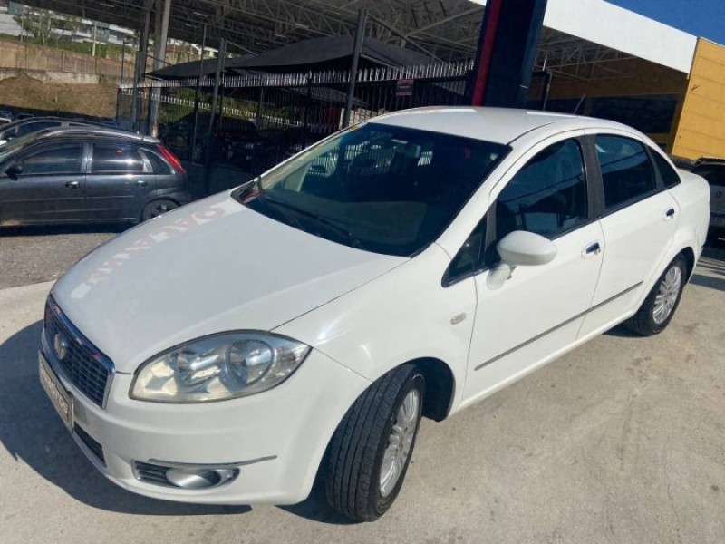 LINEA 1.8 LX 16V FLEX 4P MANUAL - 2011 - CAXIAS DO SUL