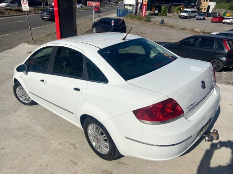 LINEA 1.8 LX 16V FLEX 4P MANUAL - 2011 - CAXIAS DO SUL