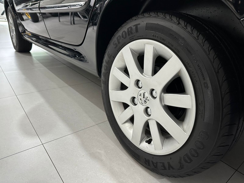 207 1.6 XS PASSION 16V FLEX 4P MANUAL - 2012 - CAXIAS DO SUL