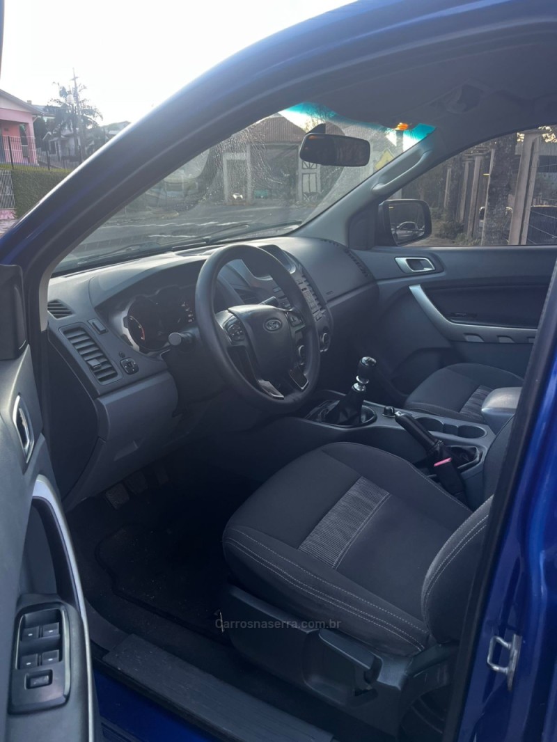 RANGER 3.0 XLT 4X4 CD 16V TURBO ELETRONIC DIESEL 4P MANUAL - 2014 - CARLOS BARBOSA