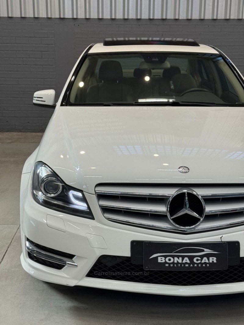C 200 1.8 CGI AVANTGARDE 16V GASOLINA 4P AUTOMÁTICO - 2014 - CAXIAS DO SUL
