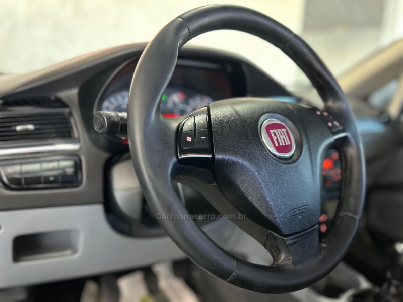 LINEA 1.8 ESSENCE 16V FLEX 4P MANUAL - 2012 - CAXIAS DO SUL