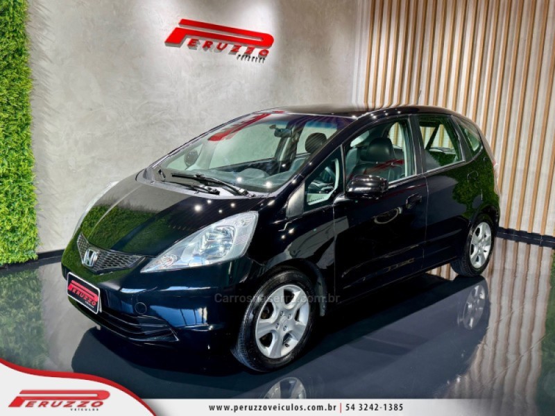 fit 1.4 lx 16v flex 4p automatico 2010 nova prata