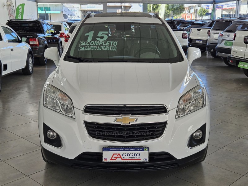 TRACKER 1.8 MPFI LTZ 4X2 16V FLEX 4P AUTOMÁTICO - 2015 - TAPEJARA
