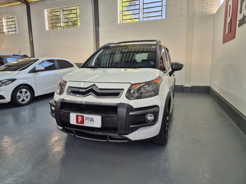 AIRCROSS 1.6 SALOMON EXCLUSIVE 16V FLEX 4P AUTOMÁTICO - 2015 - GARIBALDI